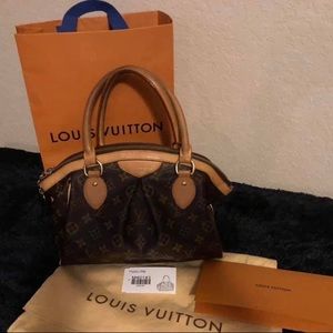 🌸🌸Tivoli 🌸🌸